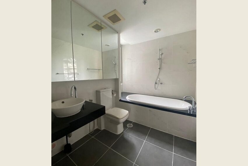 15923 Image-08