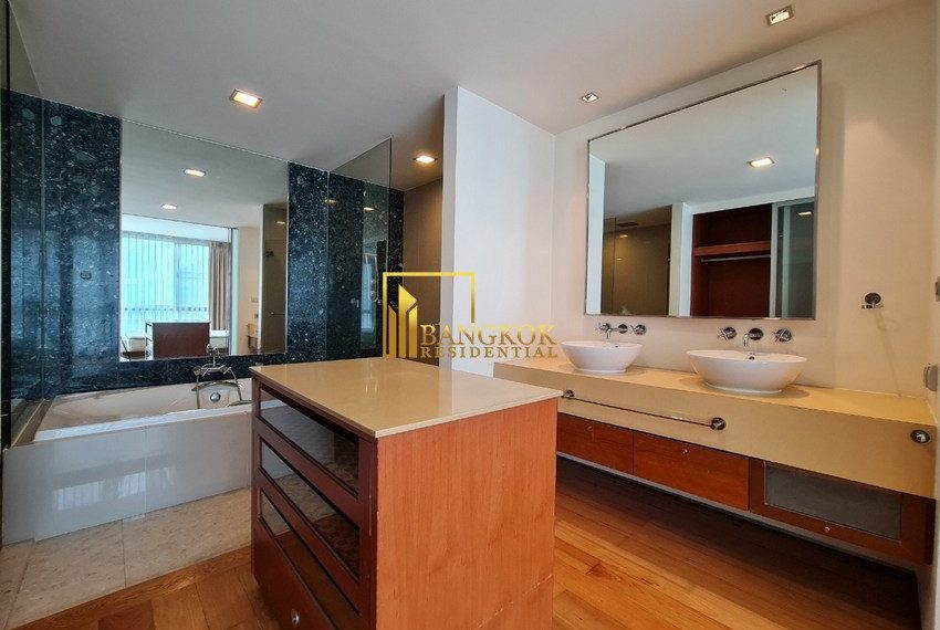 15945 Image-20