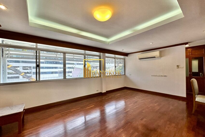 8879 Image-35