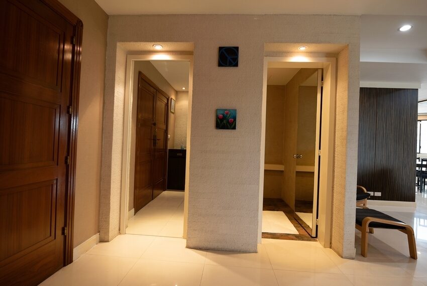 16085 Image-04