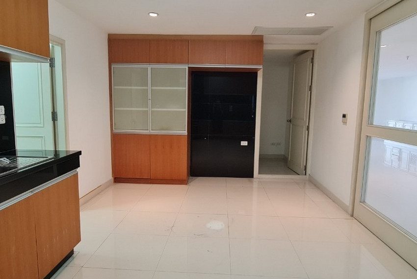 15918 Image-06