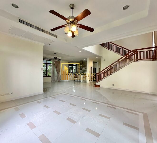 8439 Image-01
