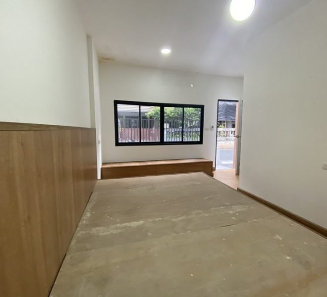8912 Image-05