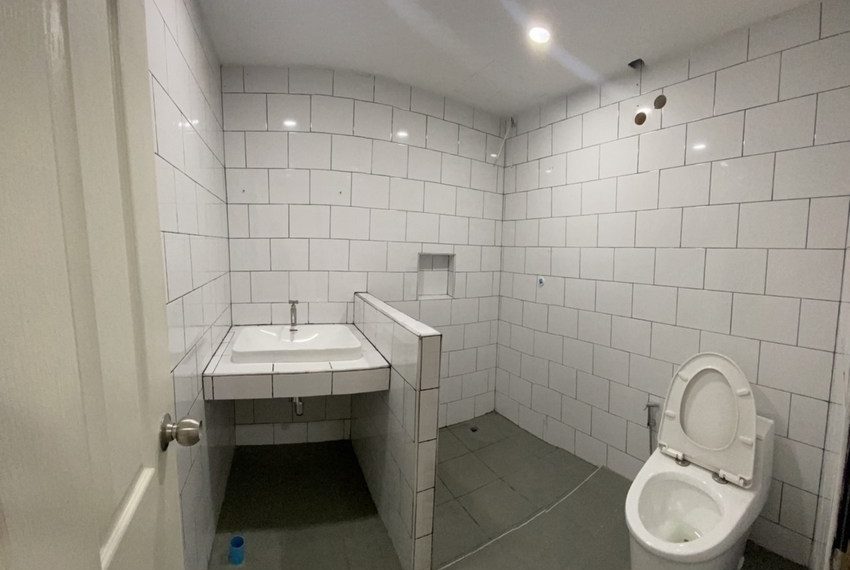 8912 Image-21