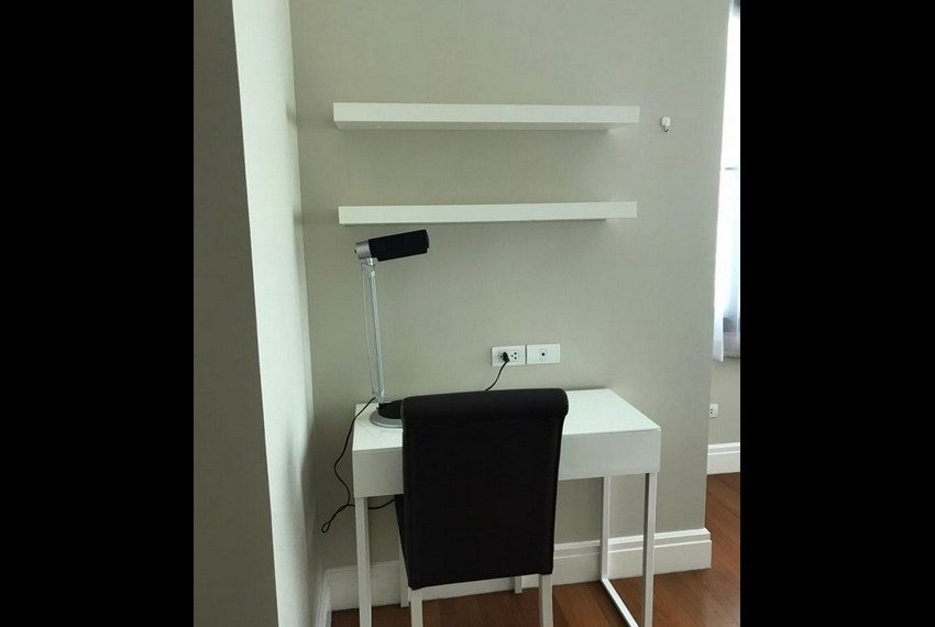 15894 Image-04