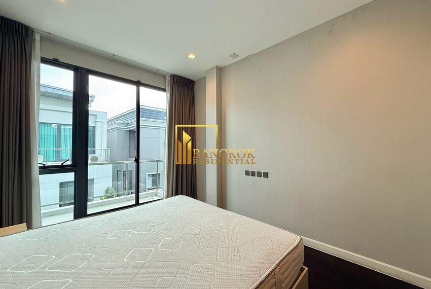 28004 Image-34