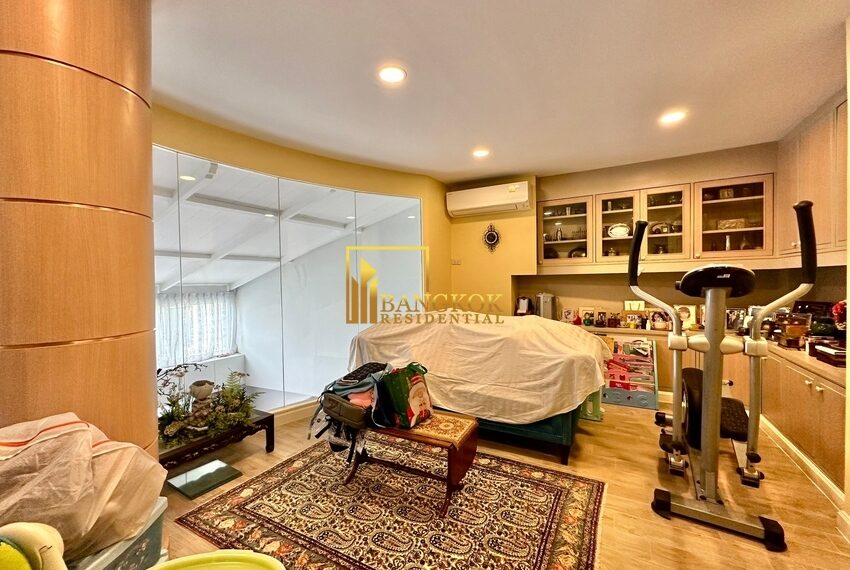 8915 Image-21