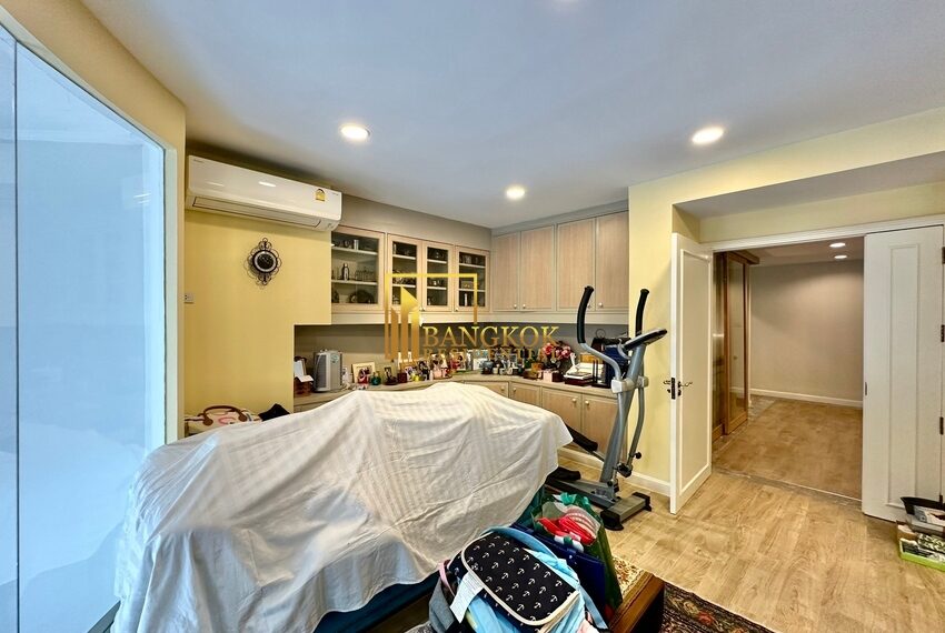 8915 Image-22