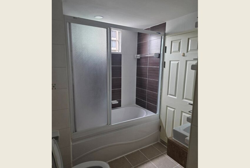 16715 Image-10