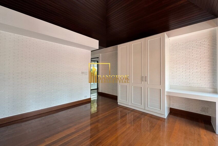 28021 Image-28