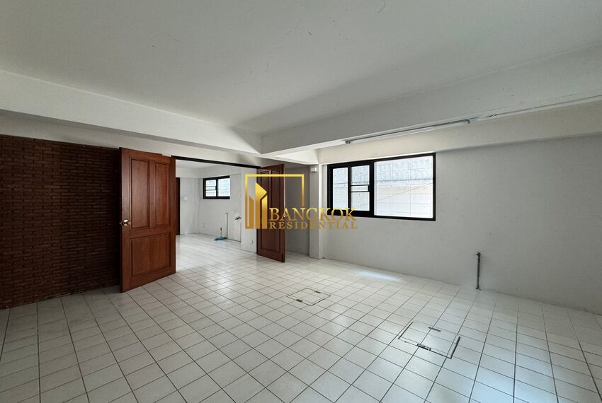 28021 Image-45