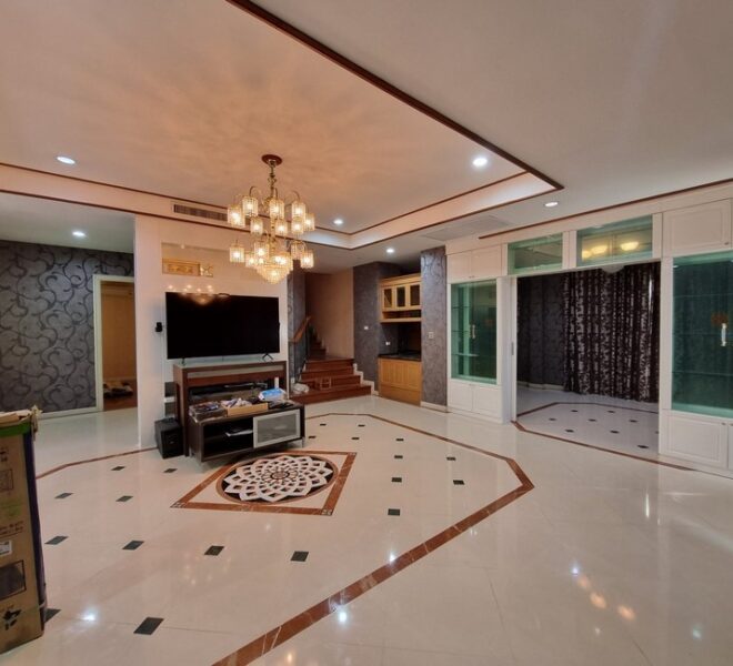 8942 Image-04