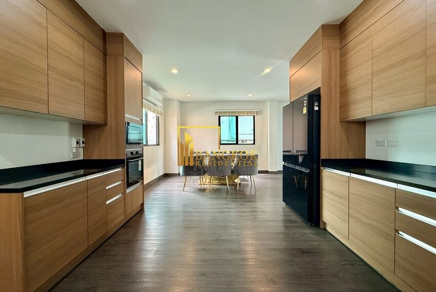 28061 Image-08