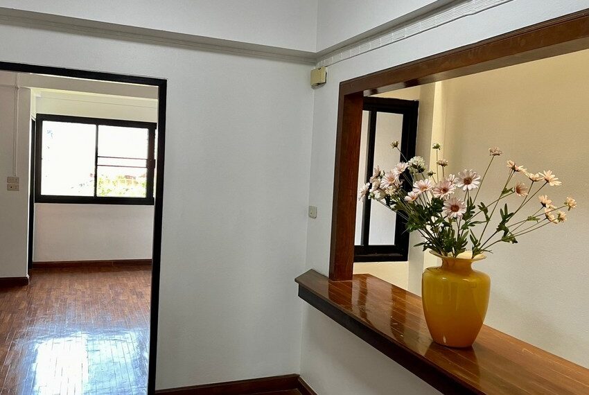 8950 Image-06