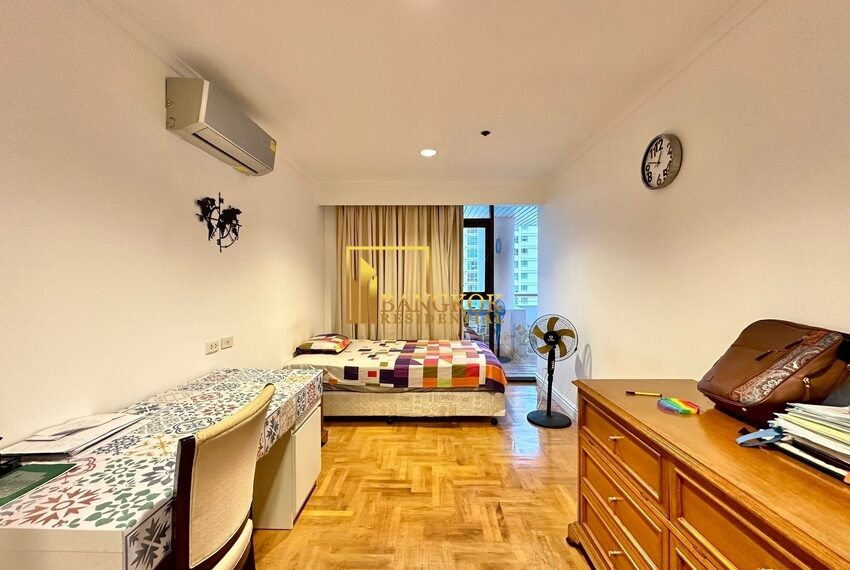 12877 Image-32