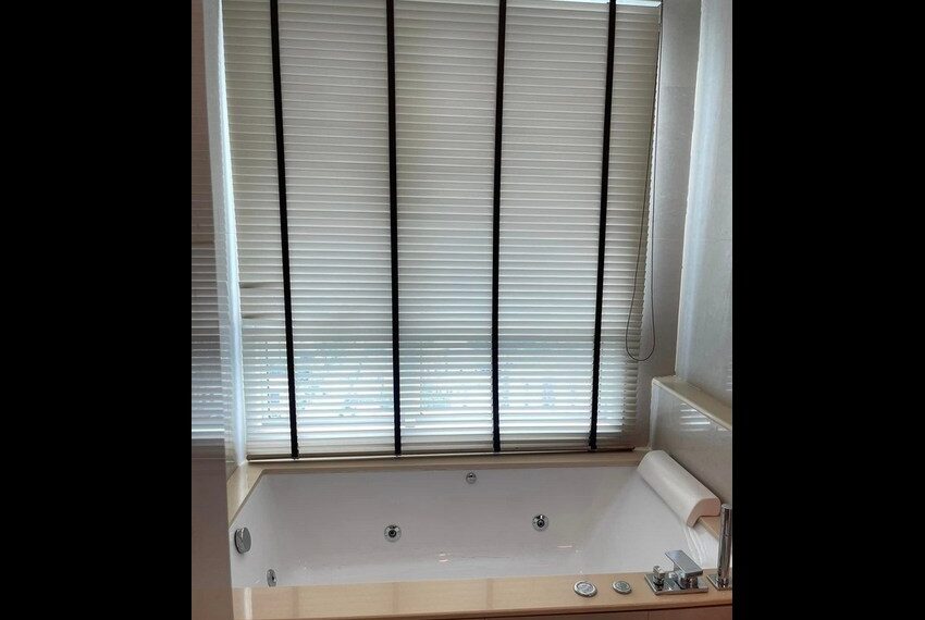 17402 Image-08