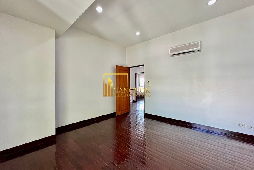 28064 Image-24