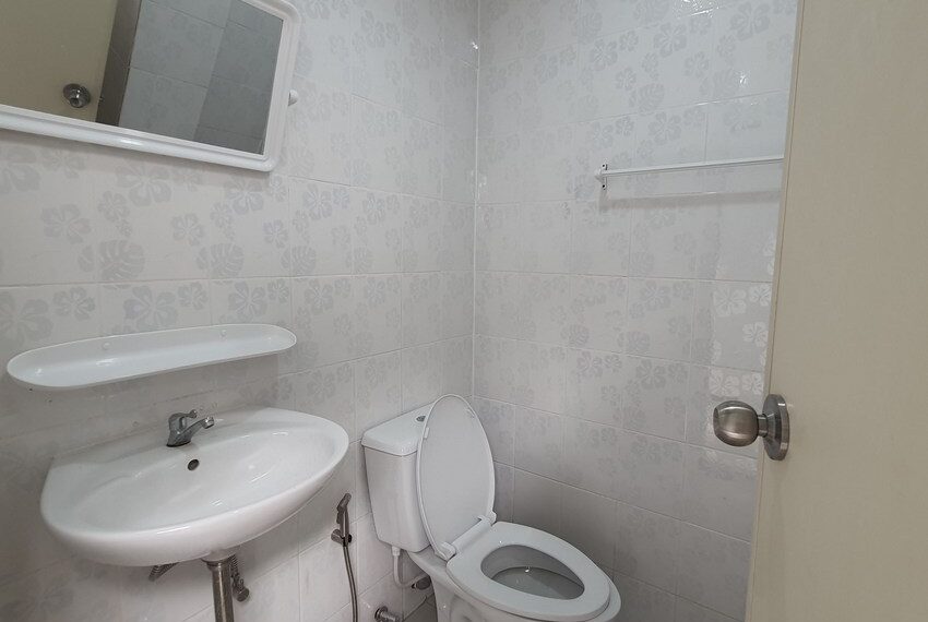 28067 Image-16