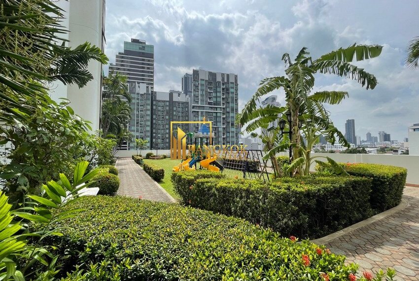 Oriental Towers Image-04