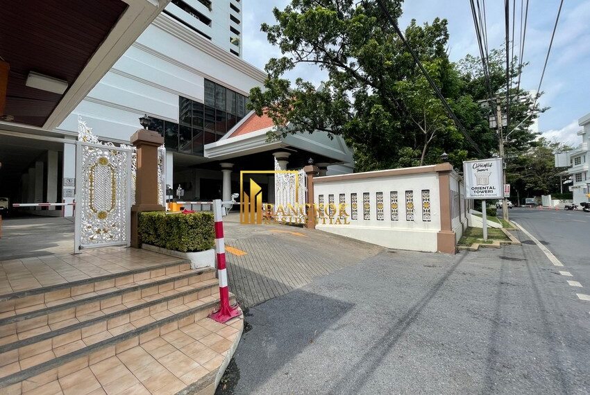Oriental Towers Image-11
