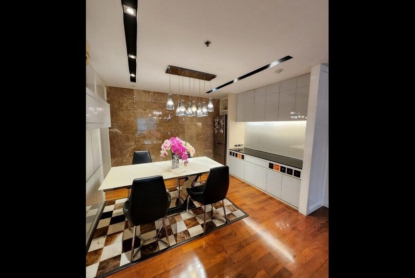 17652 Image-03