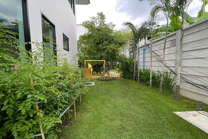 28102 Image-15