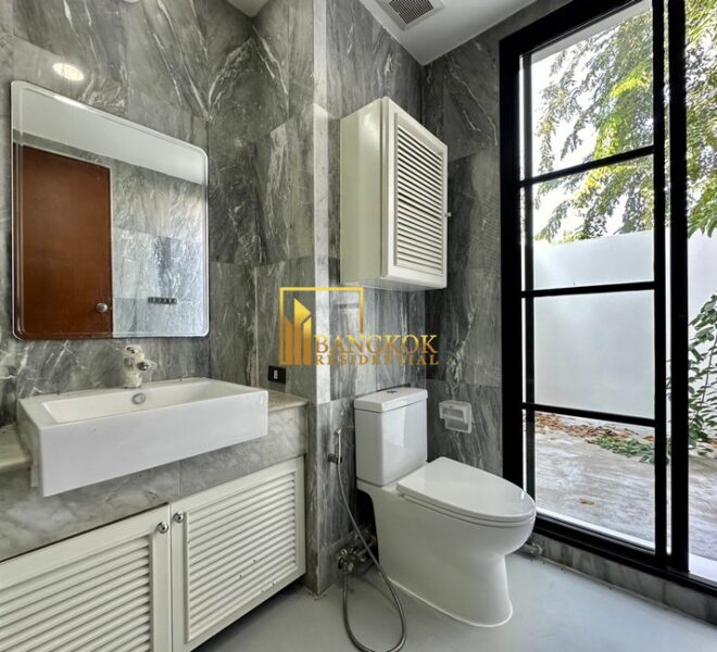 28105 Image-11