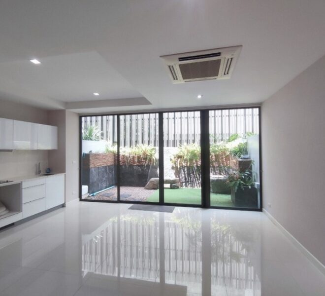 8965 Image-03