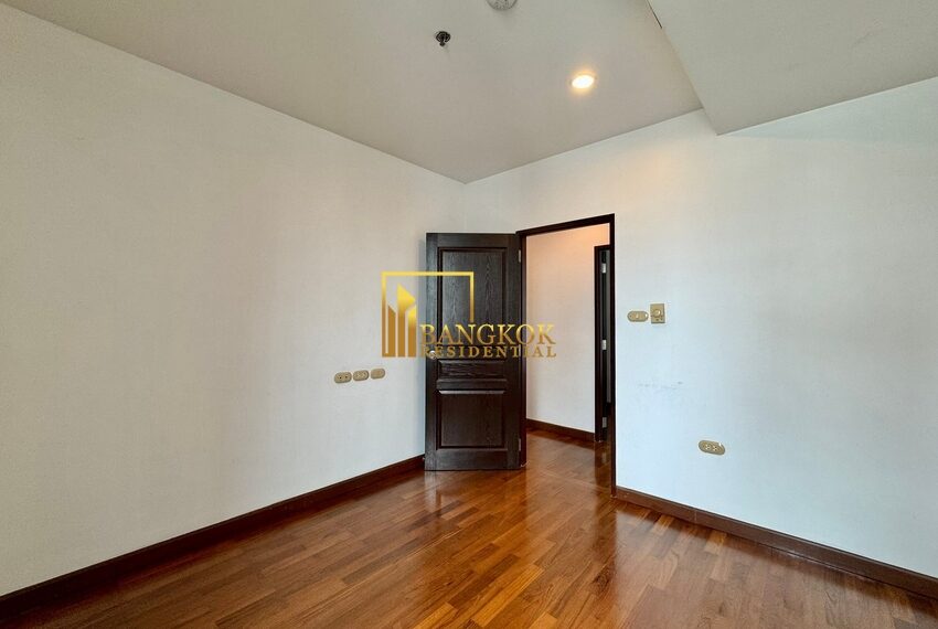17833 Image-20