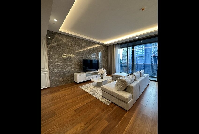 17919 Image-03
