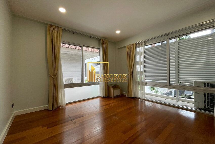 28026 Image-23