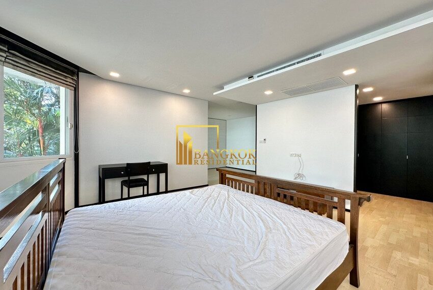 28054 Image-19