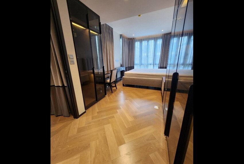 18033 Image-06