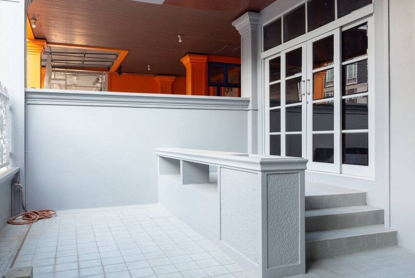 8979 Image-02