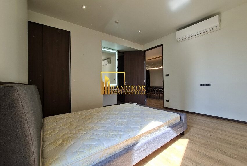 21041 Image-32