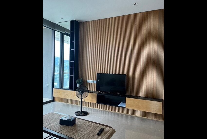 18203 Image-02