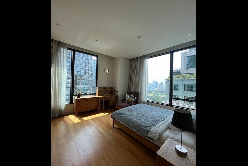 18203 Image-05