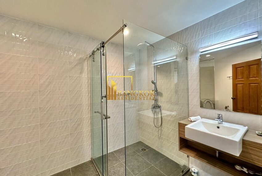 18233 Image-31