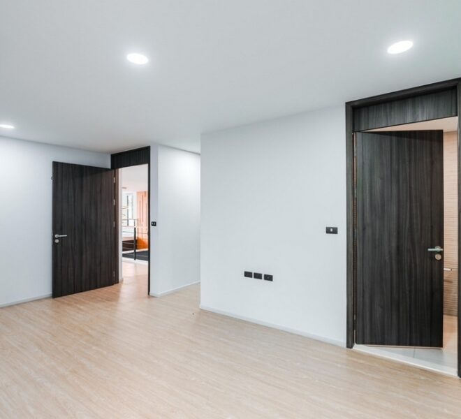 28147 Image-16
