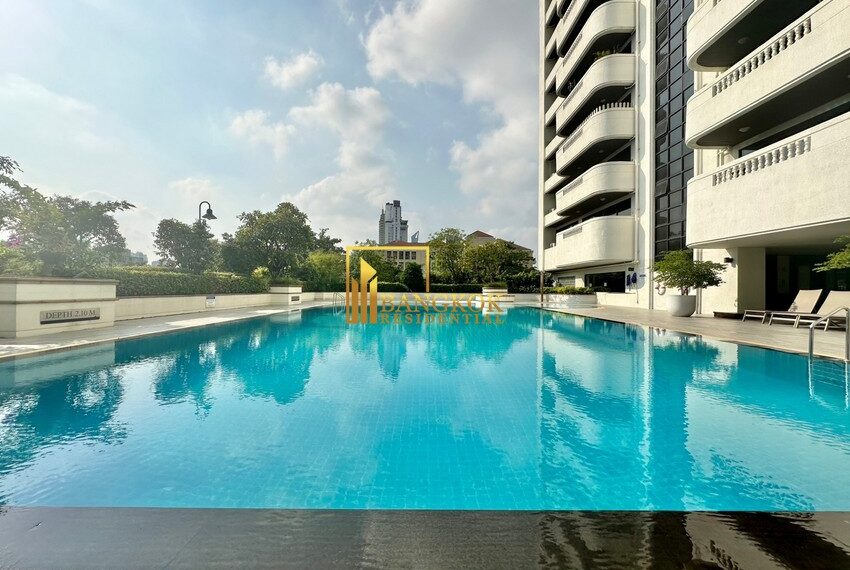Centre Point Phrom Phong Facilities Image-02