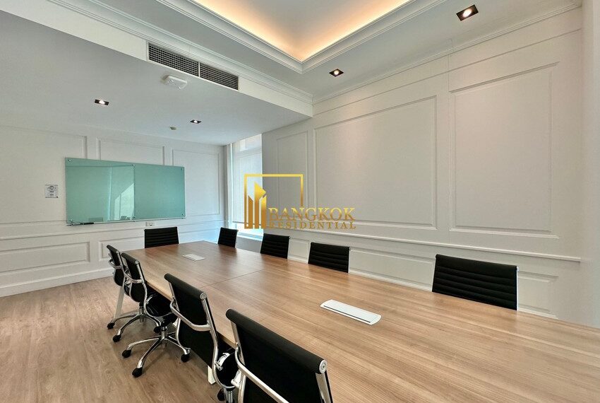 Royce Private Residence Facilities Image-09