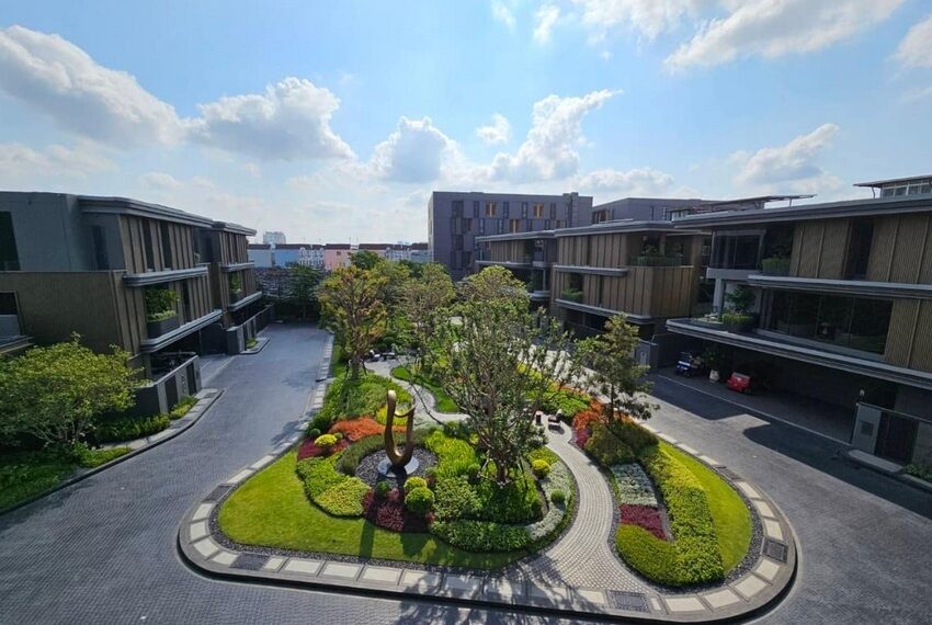 28154 Image-30