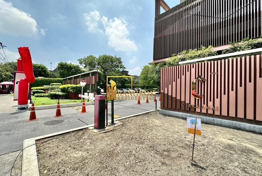 C Ekkamai Facilities Image-14