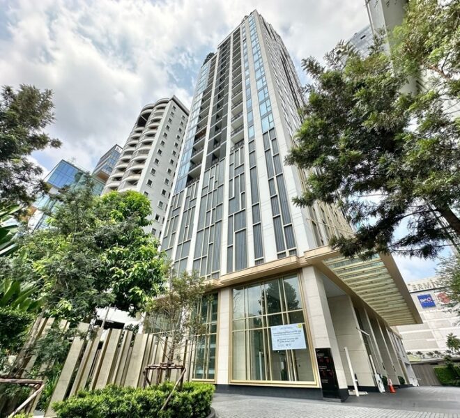 Muniq Sukhumvit 23 Image-16