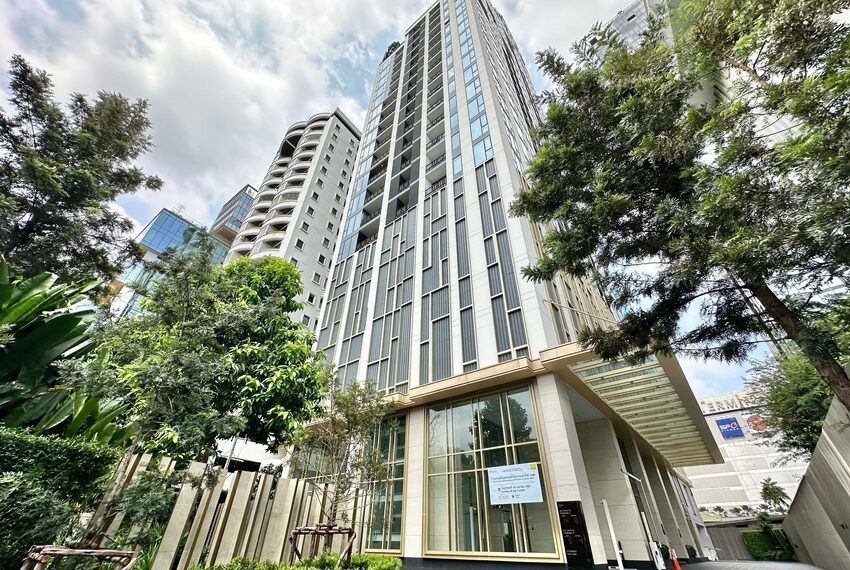 Muniq Sukhumvit 23 Image-16