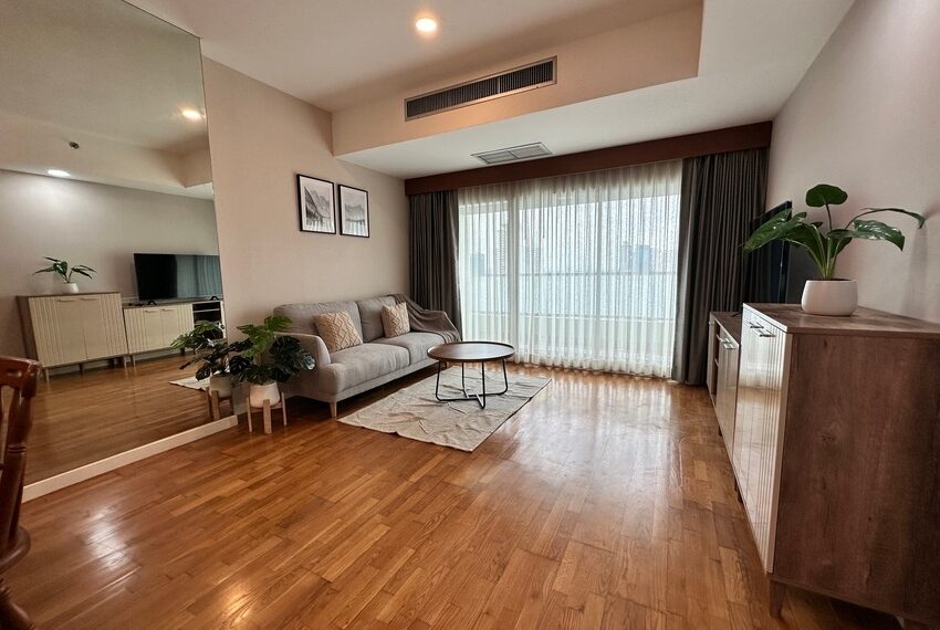 18704 Image-01