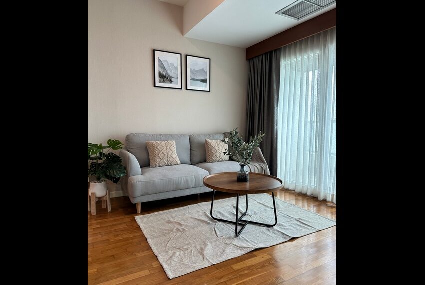 18704 Image-02