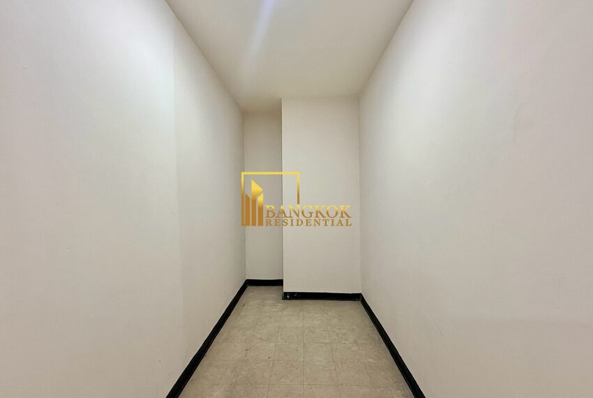 21092 Image-26