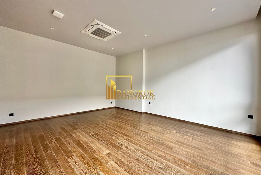 28122 Image-25