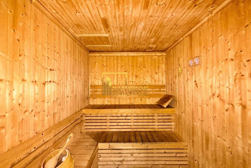 Royal Castle Facilities Image-09